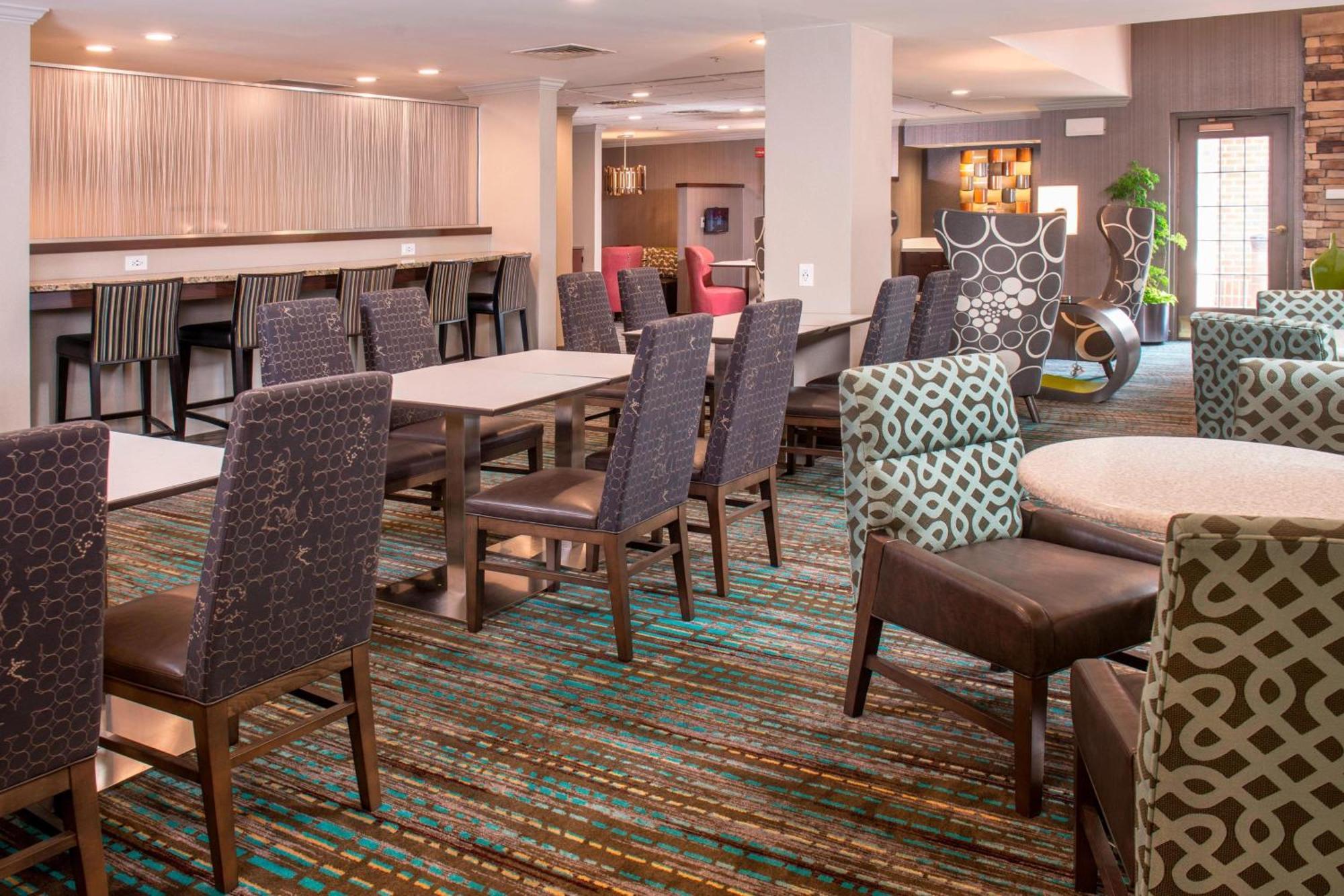 Residence Inn Frederick Esterno foto