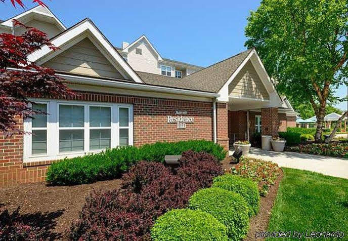 Residence Inn Frederick Esterno foto